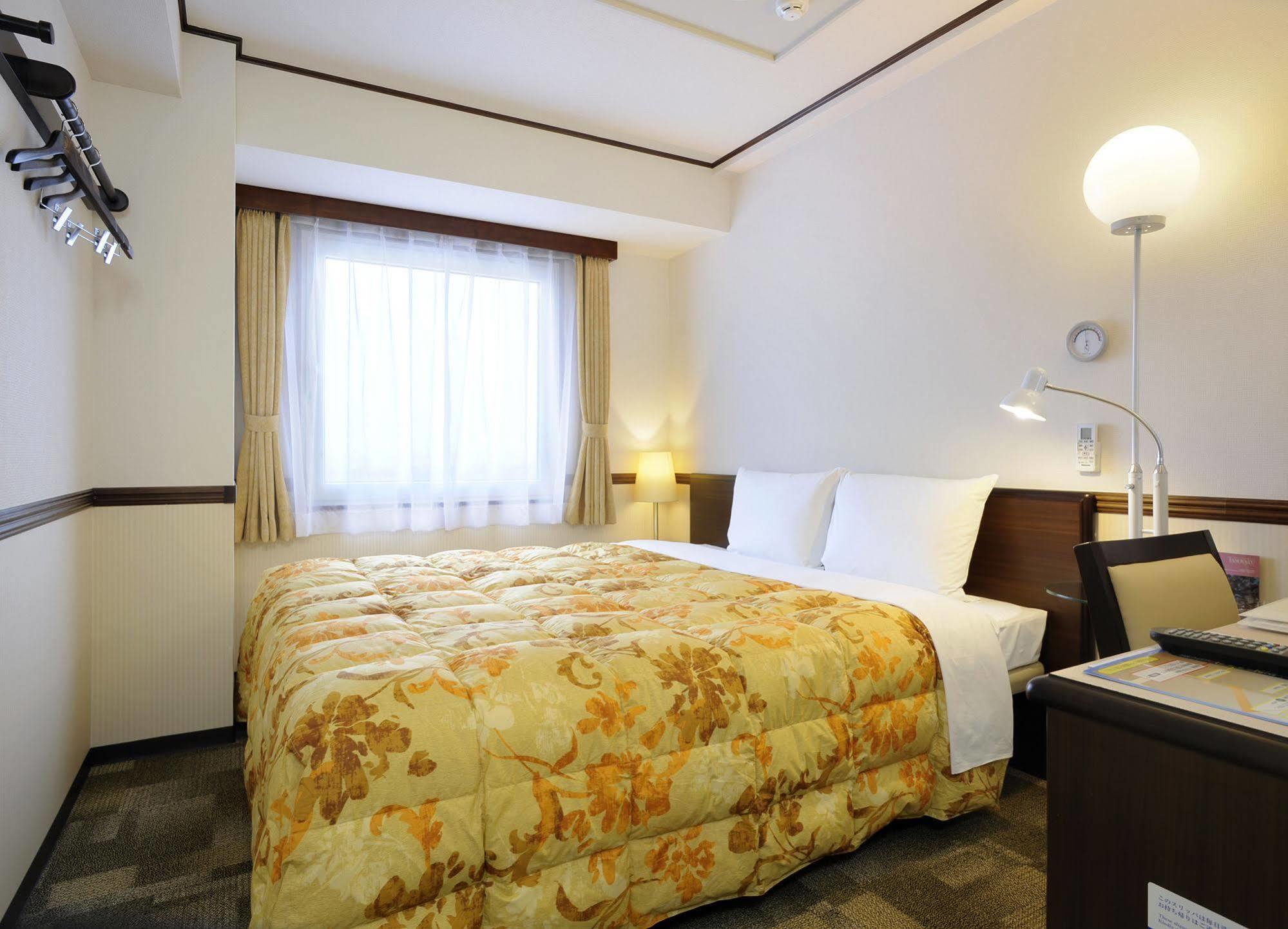 Toyoko Inn Ichinoseki Ekimae Extérieur photo