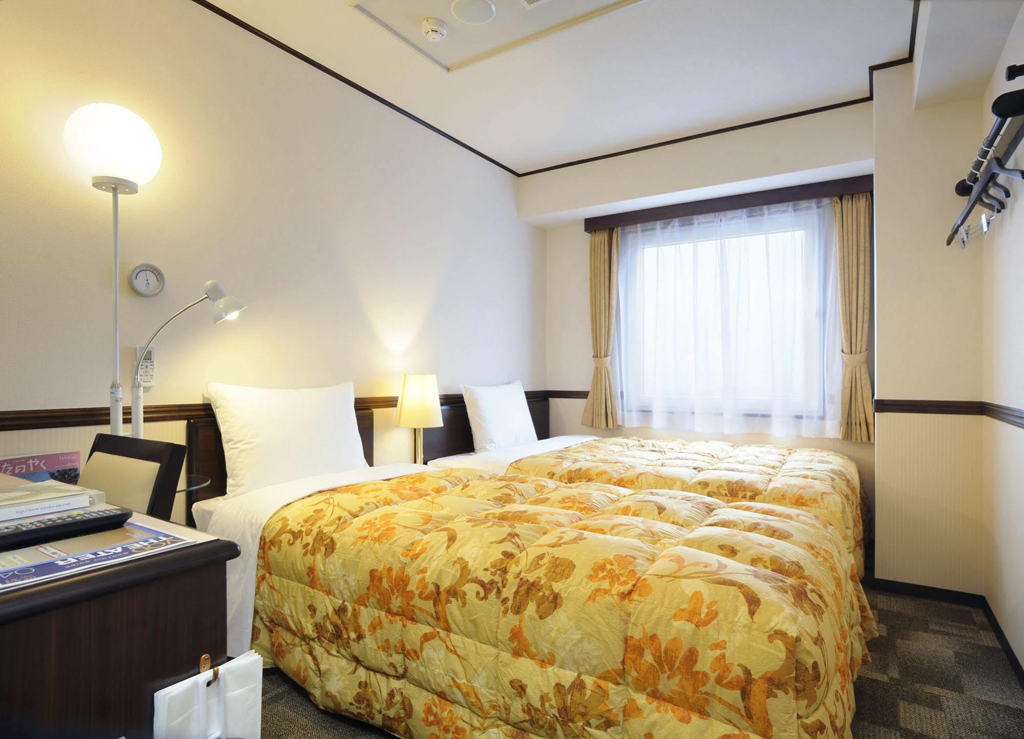 Toyoko Inn Ichinoseki Ekimae Extérieur photo