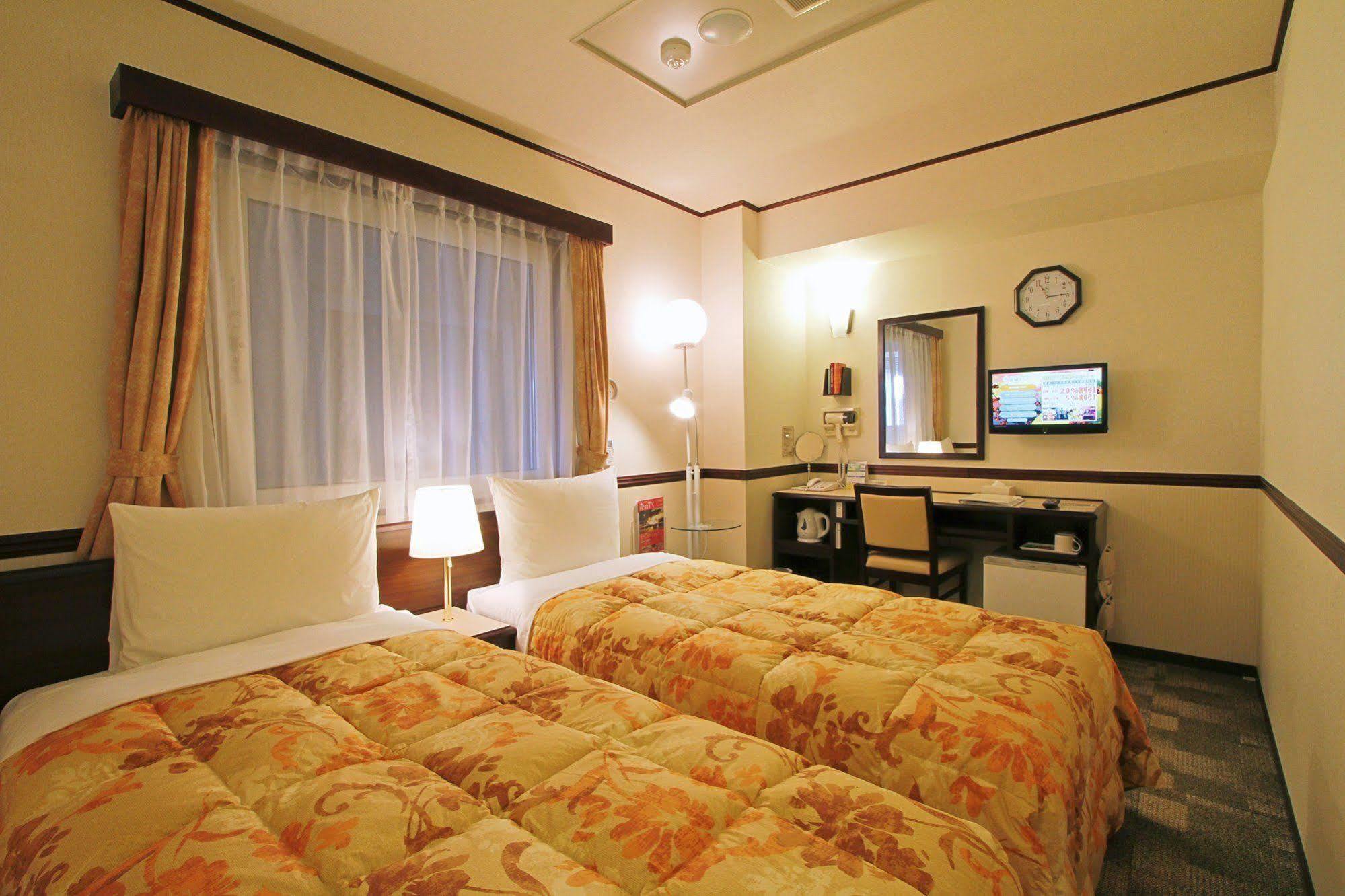 Toyoko Inn Ichinoseki Ekimae Extérieur photo